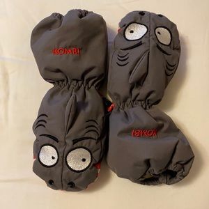Kombi winter mitts and ski socks